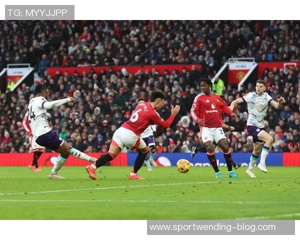 曼联本赛季英超防守漏洞明显已丢18球仅优于垫底四队